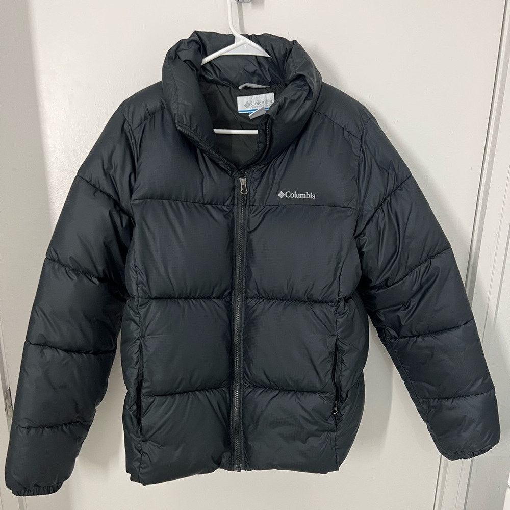 NWOT Columbia Puffect Jacket, size L